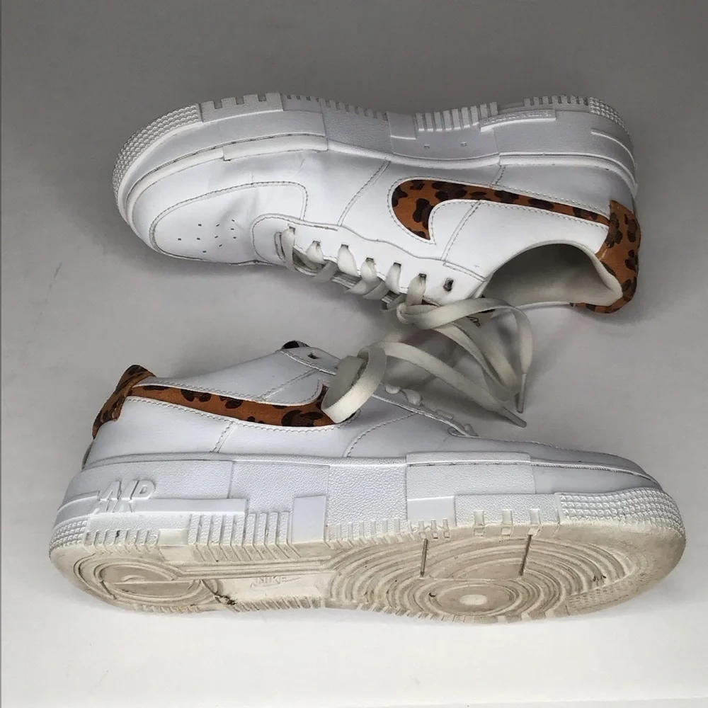NIKE Air Force 1 Pixel SE Leopard Sneaker Size 8.
